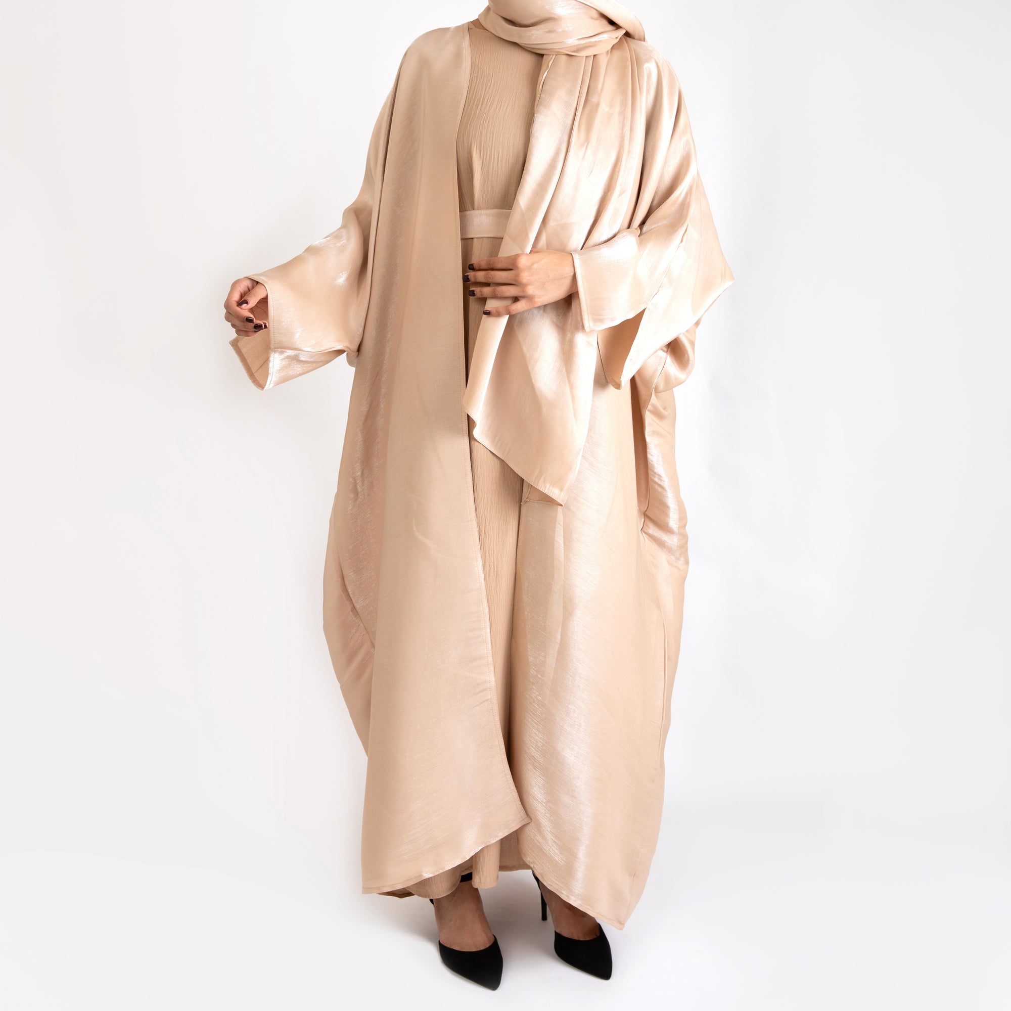 Humna Shimmer Abaya