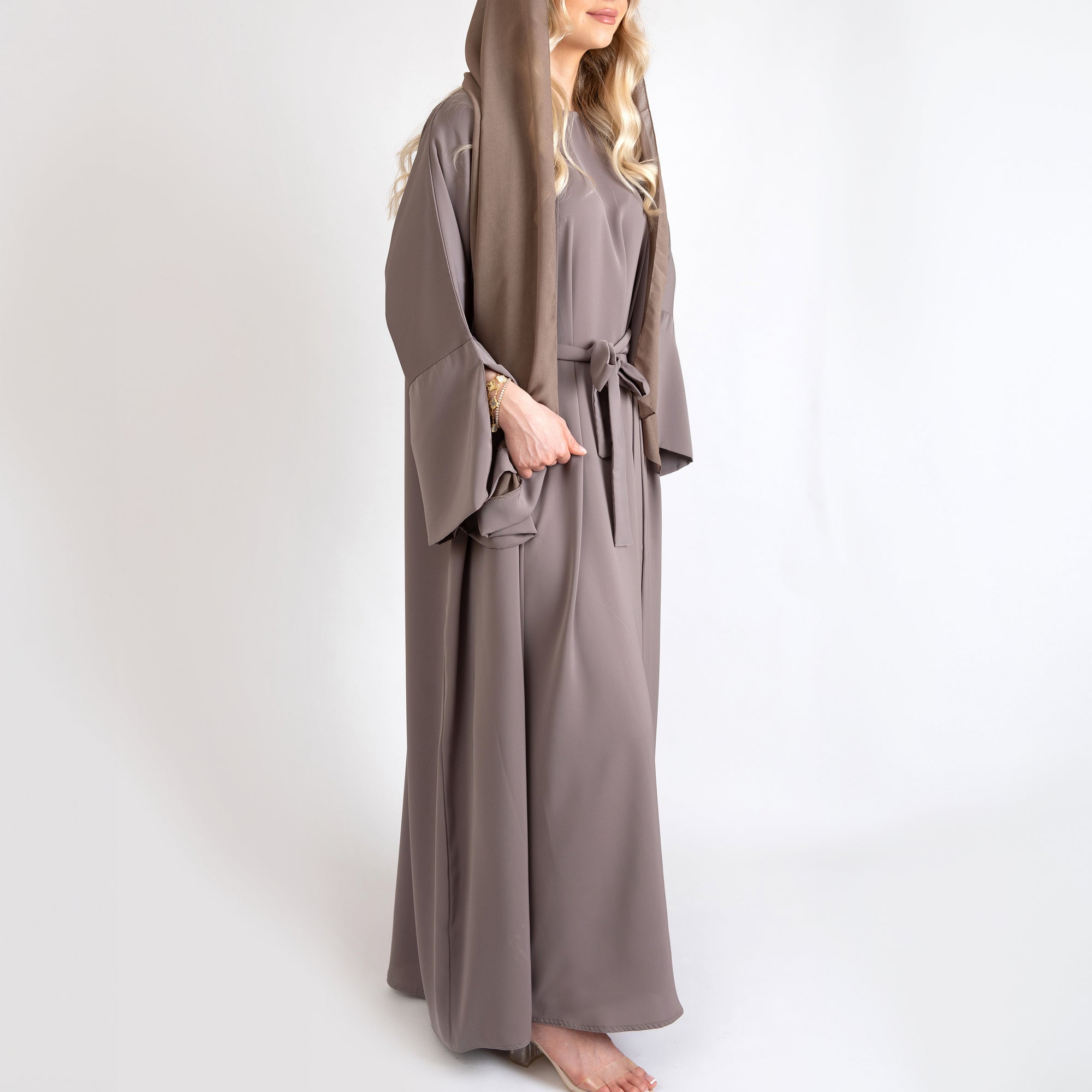 Inaya Abaya