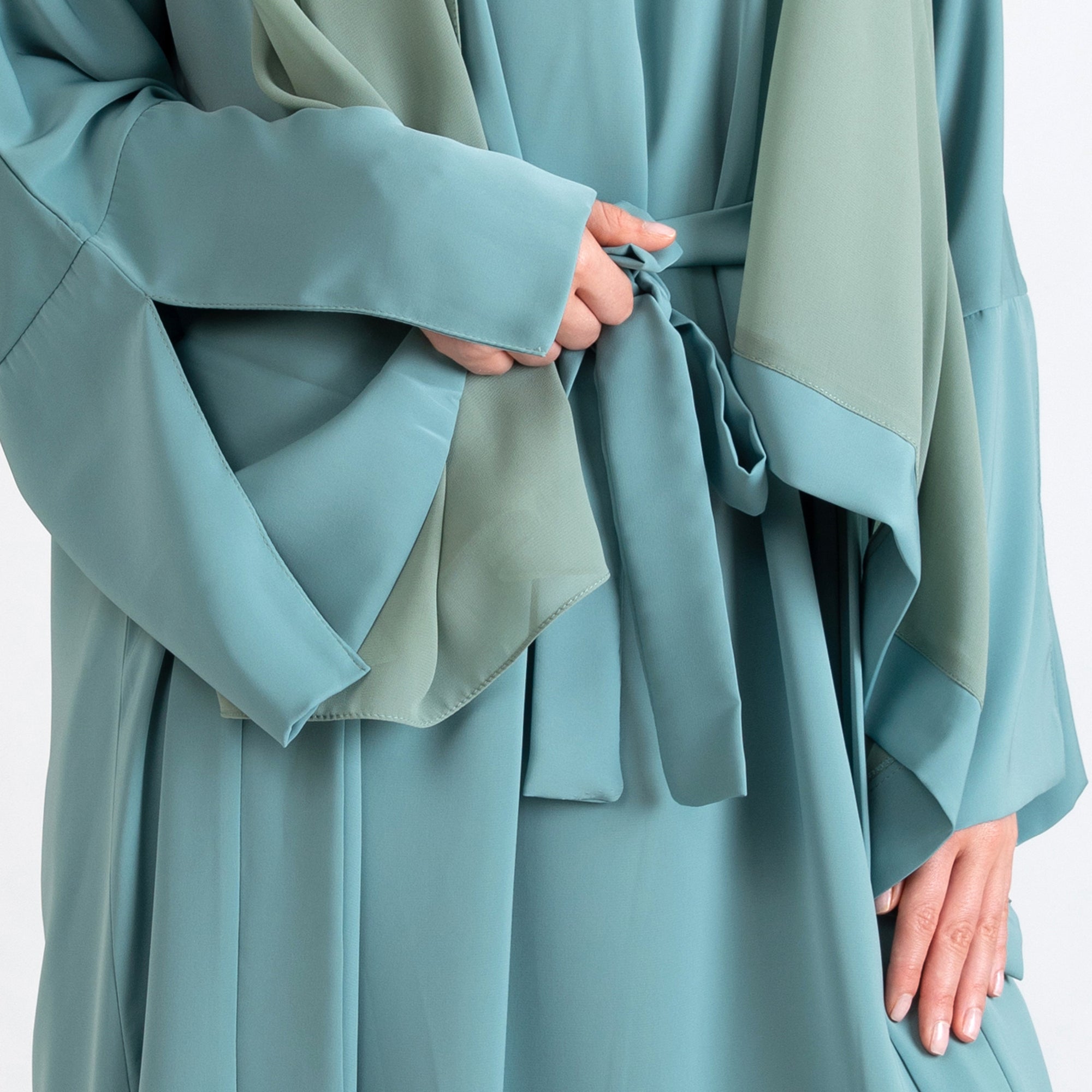 Inaya Abaya