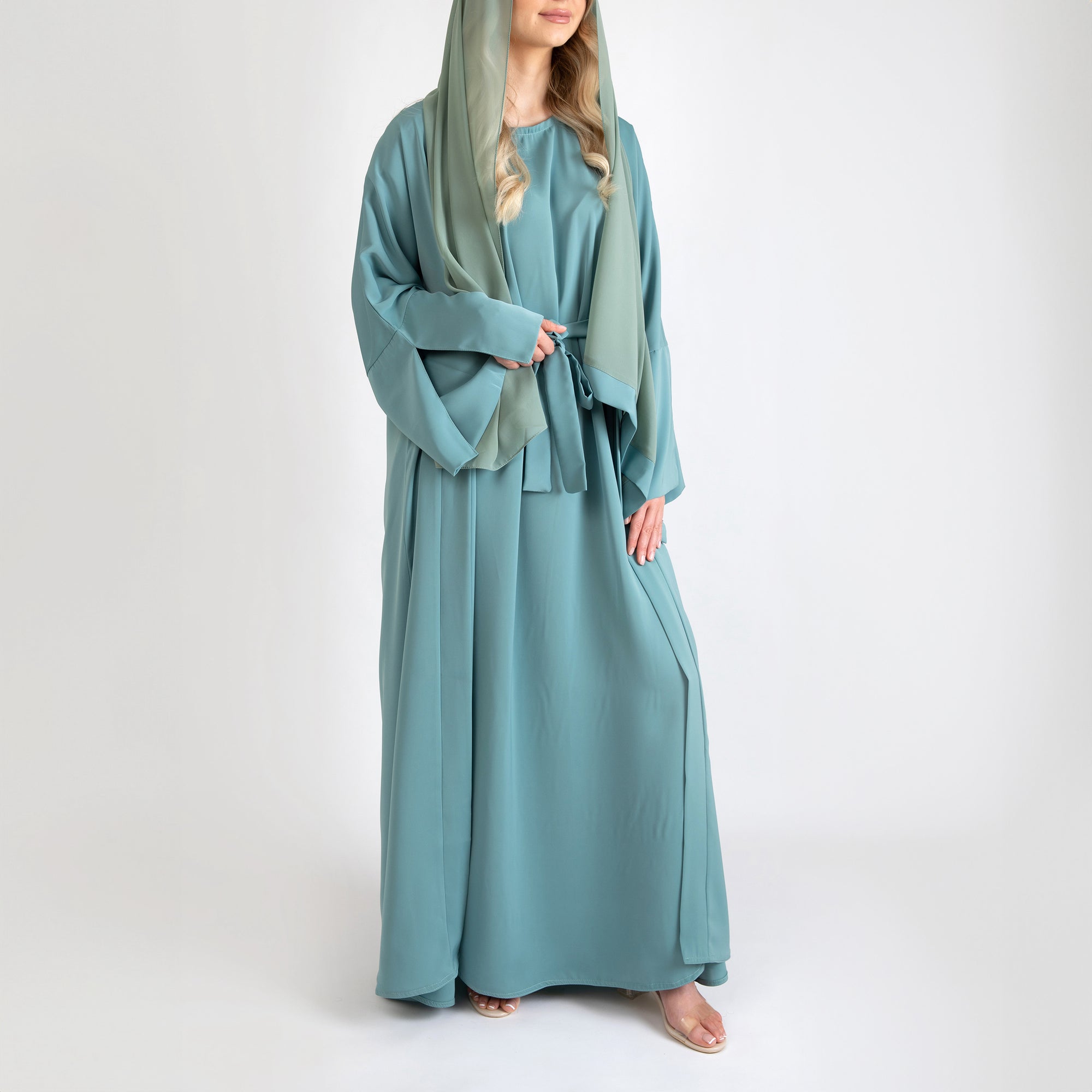 Inaya Abaya