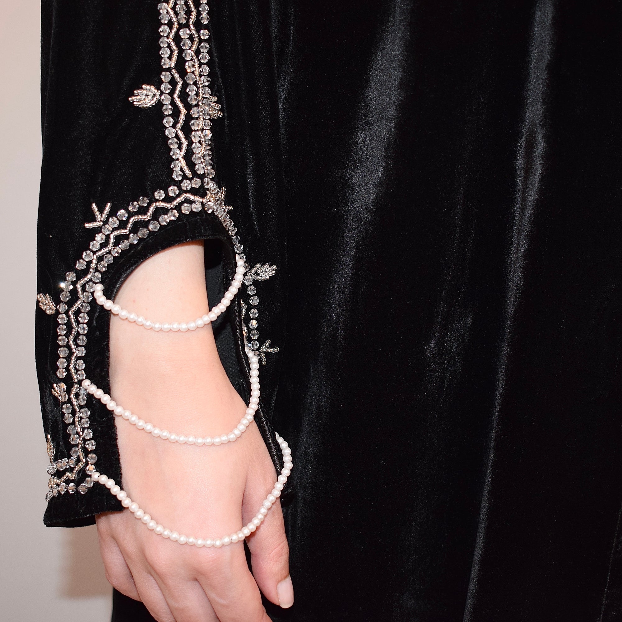 Nūr Abaya